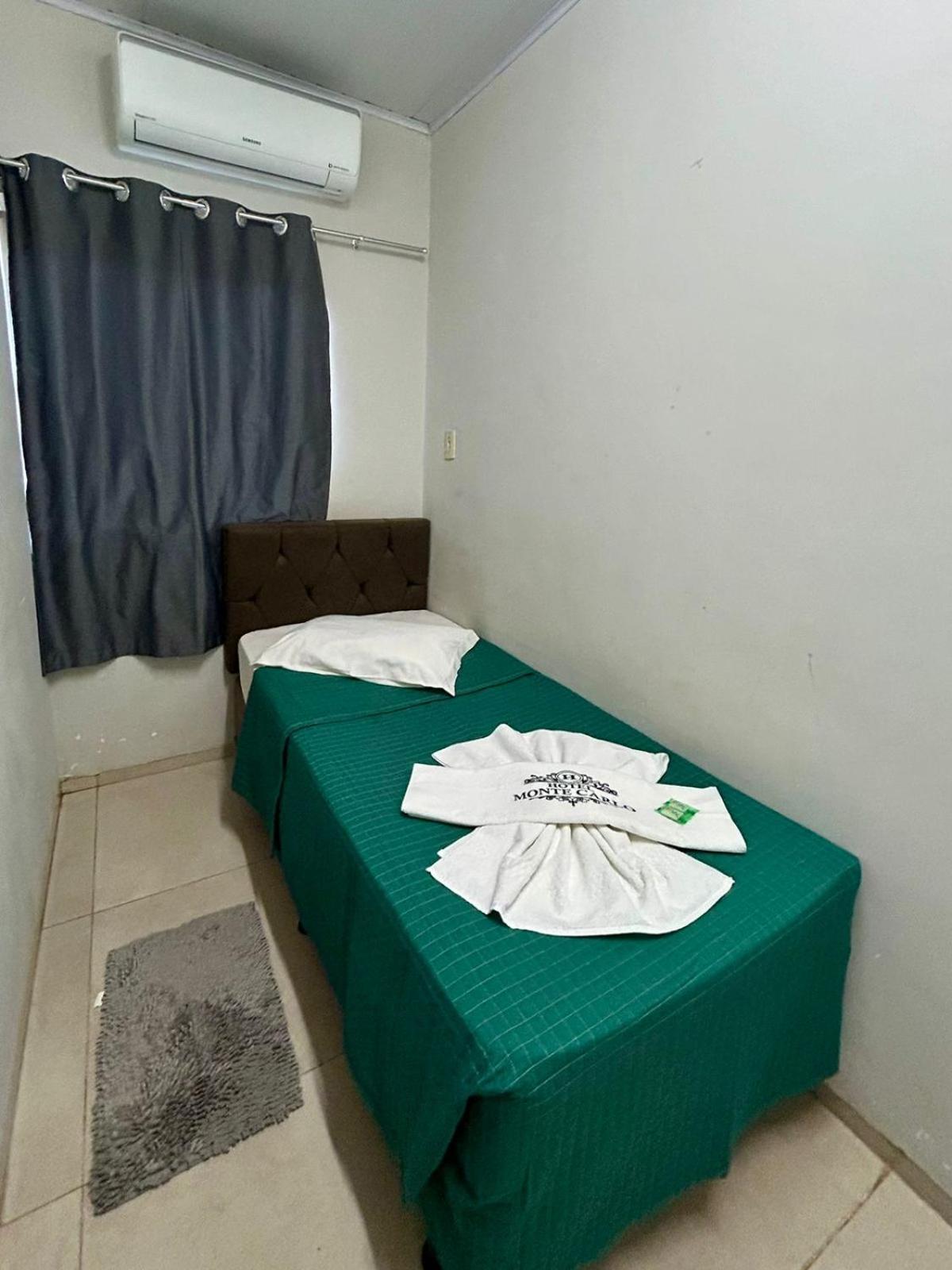 Hotel Monte Carlo Dourados Buitenkant foto